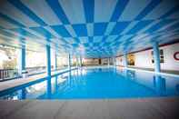 Swimming Pool Hotel Mira Corgo