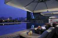 Swimming Pool WONGTEE V Hotel