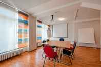 Sảnh chức năng a&o Hamburg City - Hostel