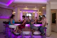 Bar, Kafe, dan Lounge Remi Hotel