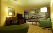 Lobby 6 Hilton Garden Inn Rzeszow