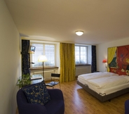Phòng ngủ 4 Hotel Roter Turm