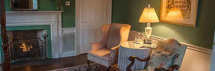 Lobby The Cuthbert House Inn