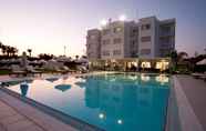 Swimming Pool 2 Frixos Suites Hotel Apts