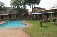 Swimming Pool Hoyohoyo Chartwell Lodge