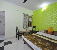 Bedroom 5 Hotel Satkar