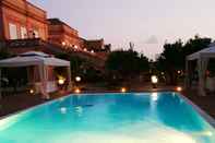 Swimming Pool Villa Signorini Events & Hotel