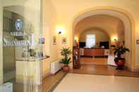 Lobby Villa Signorini Events & Hotel