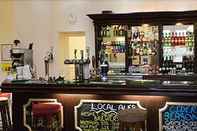 Quầy bar, cafe và phòng lounge Irton Hall