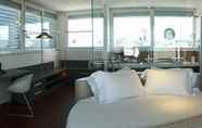 Kamar Tidur 5 D-Place Hotel & Suite