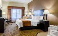 Bedroom 3 Comfort Inn & Suites Lawrence - University Area