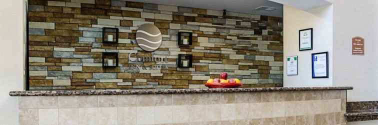 Lobi Comfort Inn & Suites Lawrence - University Area