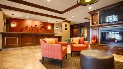 Lobby 4 Best Western Plus Carousel Inn & Suites