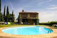 Swimming Pool Tenuta Sant'Ilario