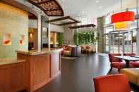 Lobby Hyatt Place Riverside Downtown