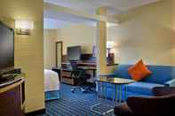 Functional Hall Fairfield Inn & Suites Watertown Thousand Islands