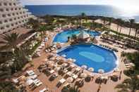 Swimming Pool Hotel Riu Palace Tres Islas