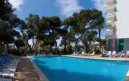 Swimming Pool 2 Hotel Riu Concordia