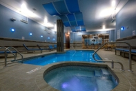 Swimming Pool Holiday Inn Hotel & Suites Saskatoon Downtown, an IHG Hotel