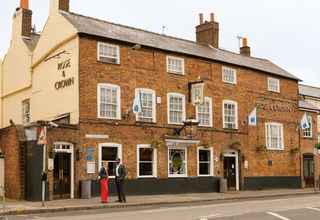 Exterior 4 The Rose & Crown Wimbledon