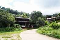 Luar Bangunan Tadplacamp Organic Farm Stay