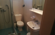 In-room Bathroom 7 Mare Monte