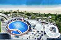 Swimming Pool ibis Abu Dhabi Gate