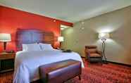 Kamar Tidur 3 Hampton Inn & Suites Scottsdale at Talking Stick