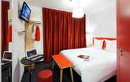 Kamar Tidur 7 ibis Styles Calais Centre