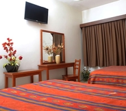 Kamar Tidur 3 Hotel Delfines