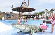 Swimming Pool 2 Alannia Guardamar Resort