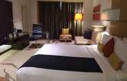 Bedroom 2 Radisson Blu Hotel Amritsar