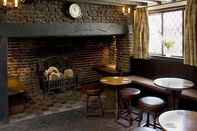Quầy bar, cafe và phòng lounge The Brocket Arms