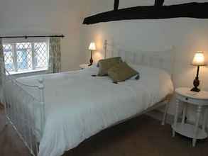 Bedroom 4 The Brocket Arms