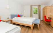 Kamar Tidur 6 Hotel Tyrol