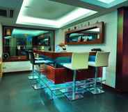 Bar, Kafe, dan Lounge 5 Atik Palace Hotel