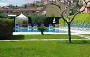 Swimming Pool 7 Hotel Andreis