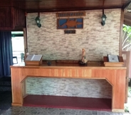 Lobby 3 La Laguna del Lagarto Eco-Lodge