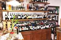 Bar, Kafe, dan Lounge Da Carla Trattoria con Locanda