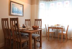 ร้านอาหาร 3 Langdale House