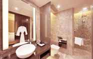 Bilik Mandi dalam Bilik 7 Royal Suites & Tower