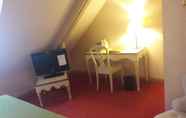 Kamar Tidur 5 Hostellerie des Clos