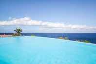 Swimming Pool Resort Calampiso