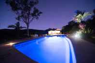 Swimming Pool Seclude Rainforest Retreat