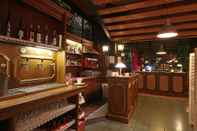 Bar, Cafe and Lounge Hotel Il Granaio
