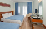 Kamar Tidur 4 Petunya Beach Resort - All Inclusive