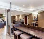 Bar, Cafe and Lounge 4 Microtel Inn & Suites by Wyndham Wheeler Ridge