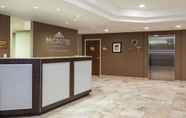 Sảnh chờ 6 Microtel Inn & Suites by Wyndham Wheeler Ridge