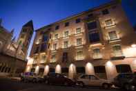 Bangunan Nexus Valladolid Suites & Hotel