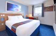 Kamar Tidur 3 Travelodge Manchester Central Arena